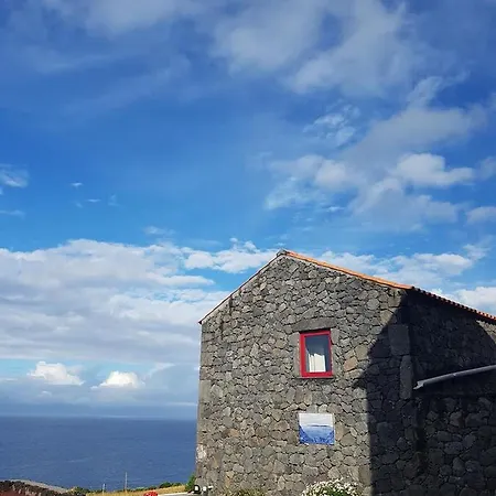 Sara Village - One Bedroom With Sea View For 4 People São Roque do Pico