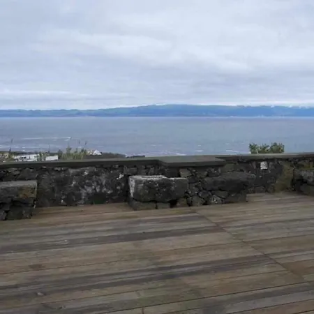 Vendégház Sara Village - One Bedroom With Sea View For 4 People São Roque do Pico