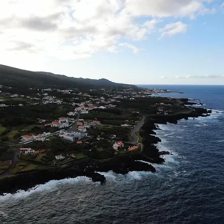 Sara Village - One Bedroom With Sea View For 4 People São Roque do Pico